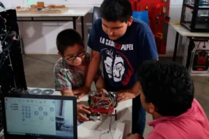 Se inspiró en su hermano con TDAH y creó una startup de educación inclusiva imagen-1