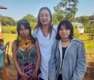 La misionera Roxana Acosta, finalista del Premio Docentes que Inspiran por su labor en la comunidad guaraní La misionera Roxana Acosta, finalista del Premio Docentes que Inspiran por su labor en la comunidad guaraní imagen-3