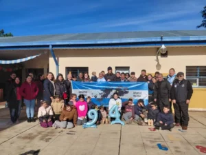 Veteranos de Malvinas participaron de los festejos por el aniversario de la Escuela 206 imagen-2