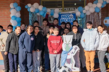 Más de 7.500 estudiantes aprenden robótica y programación en las aulas imagen-4