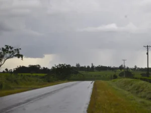 Fin de semana con temperaturas en ascenso y probabilidad de tormentas para el domingo Fin de semana con temperaturas en ascenso y probabilidad de tormentas para el domingo imagen-1