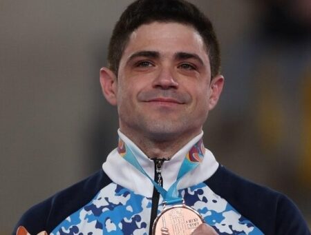 Condenaron por grooming al ex gimnasta olímpico Federico Molinari Condenaron por grooming al ex gimnasta olímpico Federico Molinari imagen-6