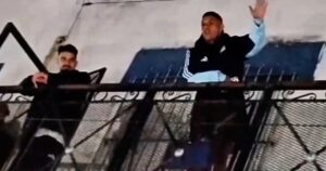 Facundo Medina volvió a su barrio después del Mundial: su emotivo discurso y los rumores sobre la final imagen-2