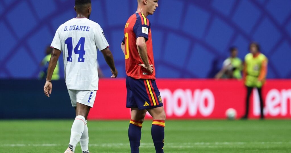 Investigan posibles irregularidades en las apuestas del Mundial: España bajo la lupa, tiene dos partidos sospechados Investigan posibles irregularidades en las apuestas del Mundial: España bajo la lupa, tiene dos partidos sospechados imagen-96