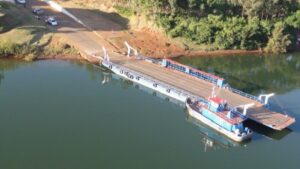 La crecida del río Uruguay obligó a cerrar el paso fronterizo entre San Javier y Porto Xavier imagen-1