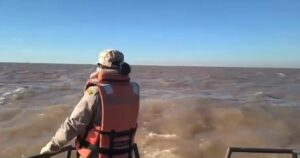 Encontraron el último cuerpo del último pescador desaparecido en el Río de la Plata imagen-3