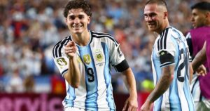 Atlético de Madrid se planta en pleno Mundial y avisa que no dejará ir a Julián Alvarez "ni por 200 millones de euros" imagen-3