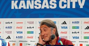 DT de Suiza y los arbitrajes: “Menos palabras y ganar en la cancha” imagen-1