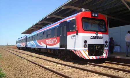 El tren internacional continúa suspendido por segunda jornada consecutiva imagen-122