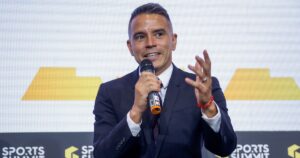 La anécdota de Saviola con Scaloni: "Me copiaba de él en el curso de técnico, ja" imagen-2