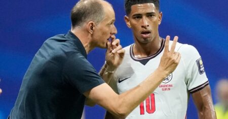 Dos históricos de Inglaterra criticaron feo a Tuchel: «Se buscó problemas» Dos históricos de Inglaterra criticaron feo a Tuchel: "Se buscó problemas" imagen-18