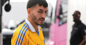 ¿Se cae el pase de Correa a River? Tigres volvió a cambiar las condiciones y el delantero aguarda en México imagen-1