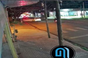 Intensa búsqueda del hombre acusado de disparar contra un joven y herir a su madre Intensa búsqueda del hombre acusado de disparar contra un joven y herir a su madre imagen-76