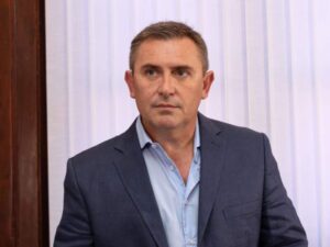 «Los senadores misioneros tienen la oportunidad histórica de impedir que el Gobierno nacional rife nuestro territorio», afirmó el Coordinador de Gabinete «Los senadores misioneros tienen la oportunidad histórica de impedir que el Gobierno nacional rife nuestro territorio», afirmó el Coordinador de Gabinete imagen-1