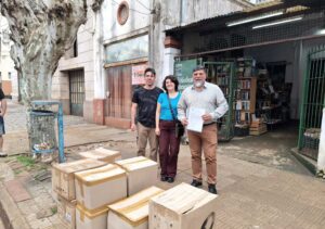 Se concretó la compra de libros por parte del Estado Provincial para que La Palma pueda seguir adelante. Se concretó la compra de libros por parte del Estado Provincial para que La Palma pueda seguir adelante. imagen-2