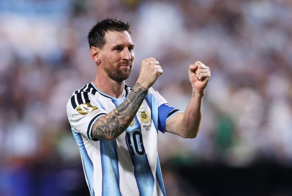 La última declaración de Messi sobre su padre y el llanto tras el gol que le hizo a Argelia en el Mundial La última declaración de Messi sobre su padre y el llanto tras el gol que le hizo a Argelia en el Mundial imagen-105