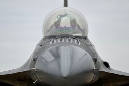 Ocho interrogantes detrás del programa de aviones F-16 que el Gobierno no responde imagen-8