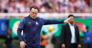 Qué respondió Gabriel Milito cuando le mencionaron que su nombre «volvió a sonar en el entorno de River» Qué respondió Gabriel Milito cuando le mencionaron que su nombre "volvió a sonar en el entorno de River" imagen-2