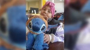 La historia de Alma, una niña misionera en remisión de cáncer, a la que una disputa entre la obra social y el Ministerio de Salud de la Nación le frena una medicación clave para continuar con su tratamiento imagen-1