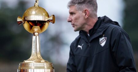 Martín Palermo debuta con Platense en la Copa Libertadores, antes de recibir a Boca Martín Palermo debuta con Platense en la Copa Libertadores, antes de recibir a Boca imagen-6