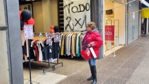 Posadas vive hoy la jornada de cierre del Black Friday con descuentos de hasta el 50%, cuotas sin interés y shows en vivo Posadas vive hoy la jornada de cierre del Black Friday con descuentos de hasta el 50%, cuotas sin interés y shows en vivo imagen-7