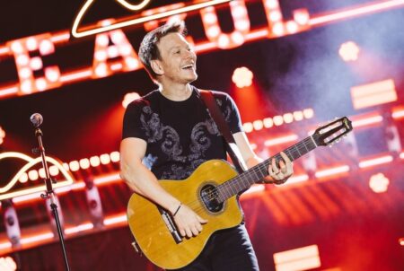 Michel Teló será la estrella internacional en la 41ª Fiesta Nacional de la Madera en San Vicente imagen-6