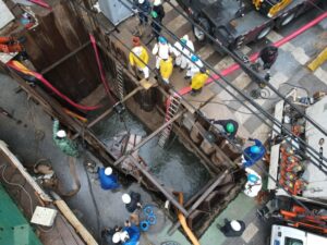 Se inundaron varias calles en Caballito por un arreglo de AySA: hay corte de tránsito imagen-4