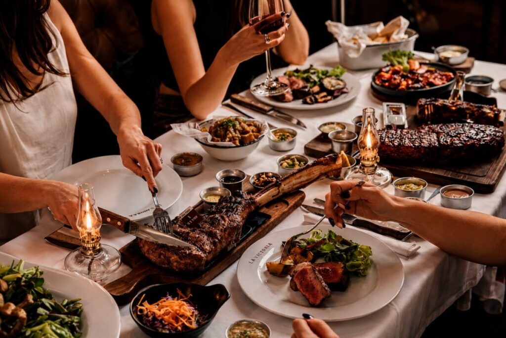 De una nueva experiencia nikkei al wagyu y las ostras: las salidas gastro para esta semana De una nueva experiencia nikkei al wagyu y las ostras: las salidas gastro para esta semana imagen-97