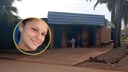 Femicidio de Daniela Armoa: sus restos fueron sepultados en Eldorado entre dolor y un fuerte pedido de justicia Femicidio de Daniela Armoa: sus restos fueron sepultados en Eldorado entre dolor y un fuerte pedido de justicia imagen-131