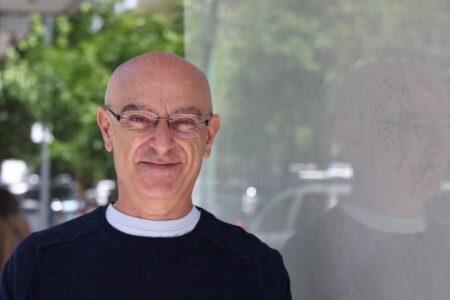 Andrés Hatum, profesor de negocios de Di Tella: “Llegar a los 50 años no representa necesariamente el final del recorrido profesional” imagen-12