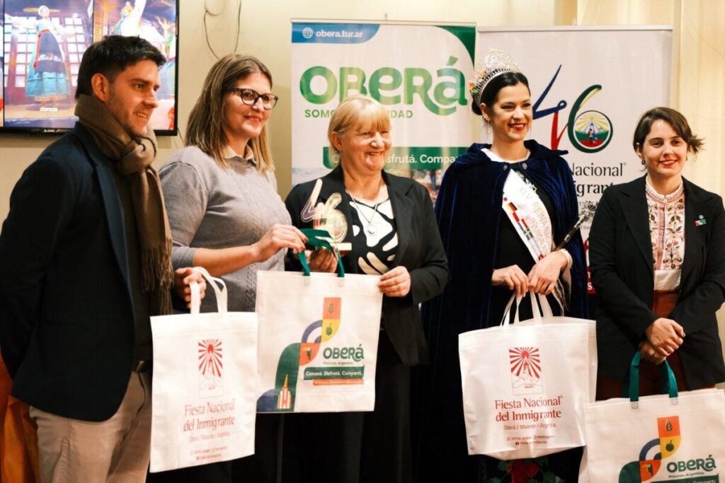 La Fiesta Nacional del Inmigrante fortaleció sus lazos regionales con lanzamientos en Paraguay y Brasil La Fiesta Nacional del Inmigrante fortaleció sus lazos regionales con lanzamientos en Paraguay y Brasil imagen-5