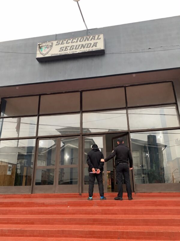 La Policía desenmascaró una falsa denuncia por estafa en Oberá y el denunciante terminó detenido imagen-72