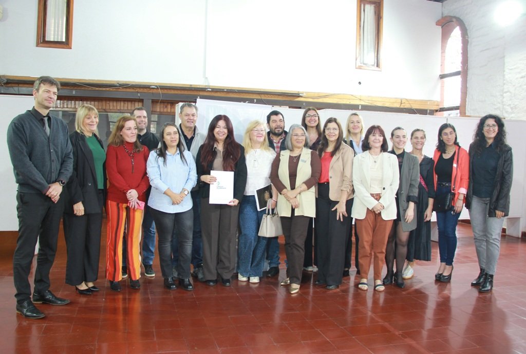 El Concejo Deliberante declaró de Interés Público Municipal la 2° edición de Expo CAMEM Provincial en el marco del 10º aniversario del Nodo Oberá imagen-72