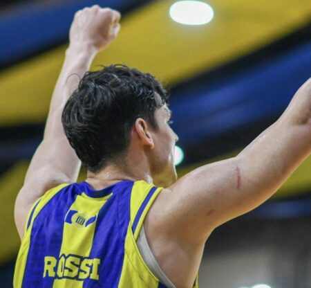 Mitre más vivo que nunca: ganó y quedó a un paso del ascenso imagen-45