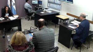 Condenaron en Corrientes a una docente que pedía plata a sus alumnas para aprobarlas imagen-4