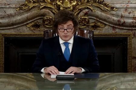 Javier Milei y sus medidas, en vivo: el Gobierno cede para conseguir la Ley de Tierras y busca acuerdos para 2027 imagen-17
