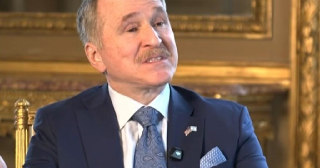 El embajador Lamelas habló sobre la posición de Estados Unidos en la cuestión Malvinas y prometió visas para argentinos antes de dejar su misión imagen-106