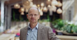 Patrick Vandenameele, doctor en ingeniería electrónica: “La IA dará un paso más; el próximo será la inteligencia sintética” imagen-3