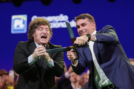 Milei no pedirá disculpas a Lula y prepara una cumbre de presidentes de derecha en Buenos Aires Milei no pedirá disculpas a Lula y prepara una cumbre de presidentes de derecha en Buenos Aires imagen-7