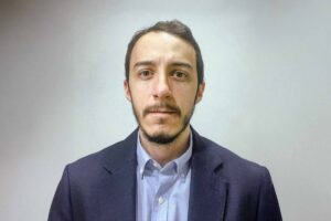 Mauricio Monge: “Hay optimismo con el país, pero con reservas; los inversores no quieren irse de cabeza” imagen-3