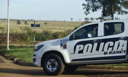 Fingía ser policía, cobraba por “protección” y ahora lo buscan en Posadas imagen-11
