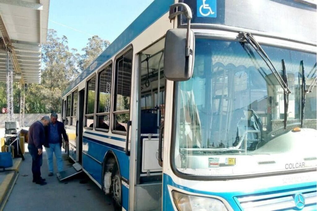 Paro de colectivos: la UTA suspendió la medida que había anunciado para este viernes 14 de agosto Paro de colectivos: la UTA suspendió la medida que había anunciado para este viernes 14 de agosto imagen-5