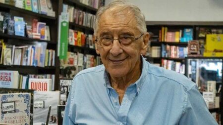Club de Lectura Río Mío recibe a Rolo Capaccio y su “Sumido en verde temblor” imagen-117