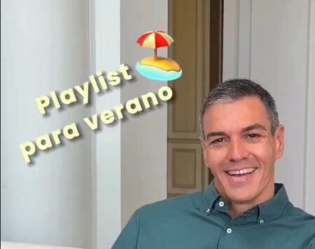 Sánchez compartió una lista de sus canciones favoritas en medio de la crisis migratoria y le llovieron las críticas imagen-9
