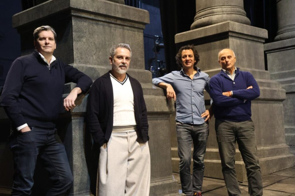 Otello: de las “famosas” puestas de José Cura y “la música en tres dimensiones” a la nueva y ambiciosa producción de la ópera de Verdi Otello: de las “famosas” puestas de José Cura y “la música en tres dimensiones” a la nueva y ambiciosa producción de la ópera de Verdi imagen-5