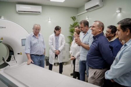Con una millonaria inversión, el Gobierno provincial incorporó un tomógrafo de última generación en el Samic de Eldorado: «Salvará la vida de muchos pacientes en la zona Norte» imagen-6