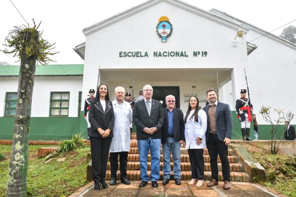 Passalacqua llamó a reconstruir el pacto con la educación: “Si no hay escuela, no hay sociedad” imagen-5