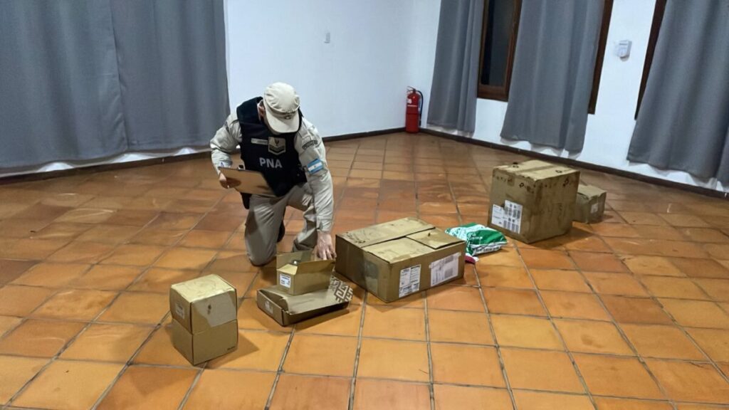 Prefectura San Javier secuestró mercadería valuada en más de 5 millones de pesos imagen-5