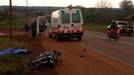 Murió un motociclista tras chocar contra un camión en San José imagen-16