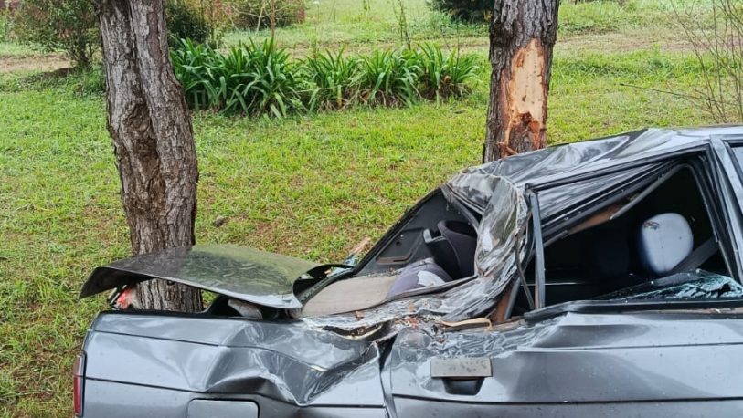 Despistó en la Ruta 103 tras una maniobra de otro vehículo en Campo Ramón imagen-5